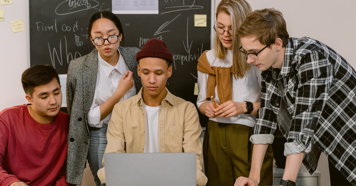 积目实名账号：英雄联盟怎么注册账号微信